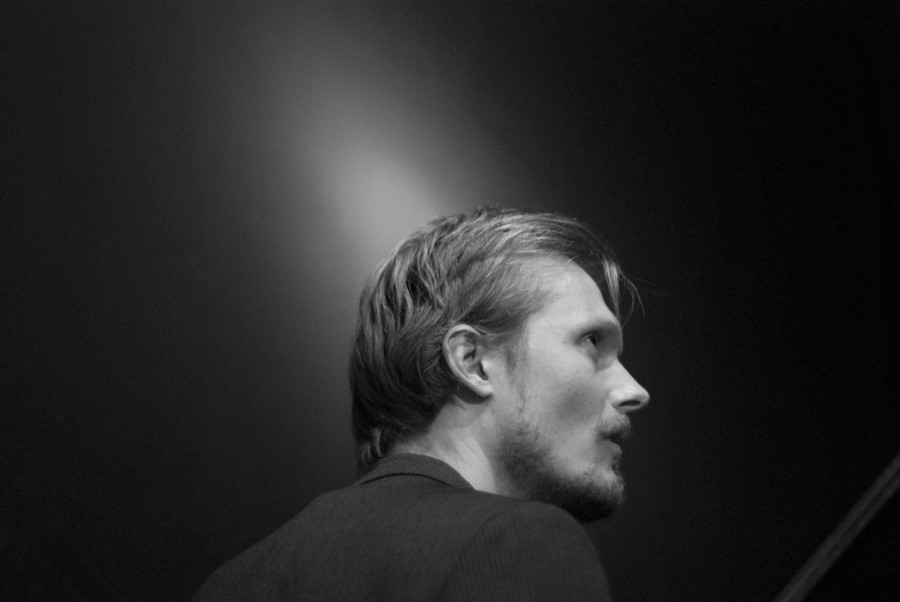 Danish pianist Esben Tjalve's sextet project 'Red Kite' feat; Jasper Hoiby and Hans Reipler postponed from November 2018, to coincide with his delayed album tour. S4